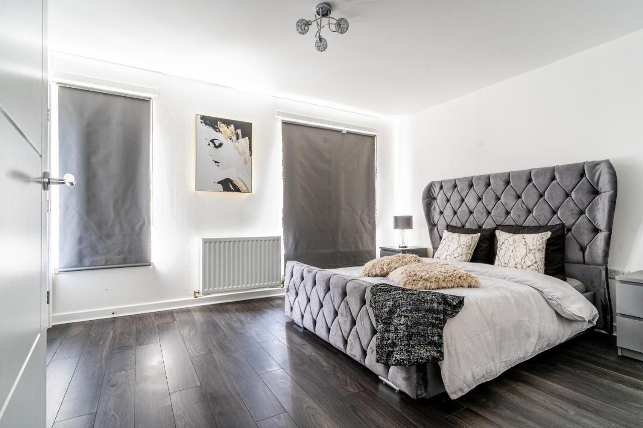 Spacious 3 Bedroom House In Glasgow City With Private Parking & Garden Exteriör bild